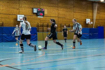 Bild 150 - Frauen HKM Segeberg